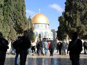 ساحات المسجد الأقصى في مدينة القدس المحتلة