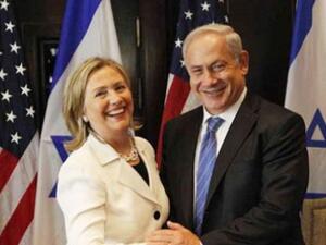 كلينتون تصافح نتانياهو