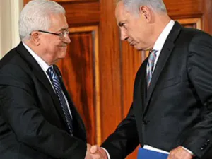 اتهم عبد ربه إسرائيل بالرغبة في إشعال حروب جديدة