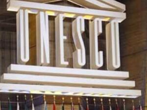 فلسطين عضواً كامل العضوية في اليونسكو بتأييد 107 دول ومعارضة 14 وامتناع 52 دولة عن التصويت