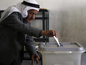 تأجيل النظر في قرار وقف إجراء الانتخابات المحلية