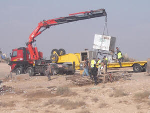 هدف قرية العراقيب اكثر من 82 مرة 