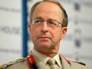 الجنرال ديفيد ريتشاردز