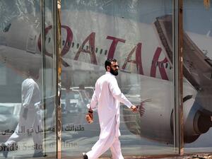  عدد المقيمين في البلاد يبلغ نحو 2.1 مليون نسمة