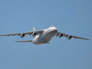 طائرات نقل عملاقة روسية من طراز "أنطونوف-124"، نفذت عدة رحلات إلى قاعدة حميميم