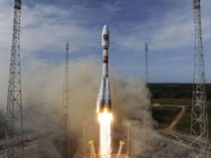 اطلاق الصاروخ (سويوز 2.1 في) كان مقررا اصلا في بداية 2012 ولكنه اجل بسبب حادث اثناء اختباره