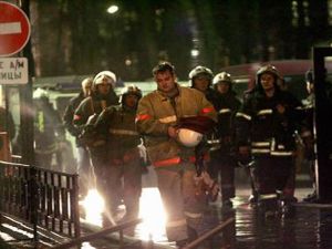 الحريق اندلع في مستودع في المنطقة الصناعية الواقعة في شمال موسكو