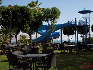 All family members will find a place to enjoy an unmatched experience, as they can feel the thrill when riding the brand new waterslides.