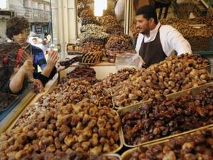  أوكسفام تدعو المسلمين لشراء التمور 