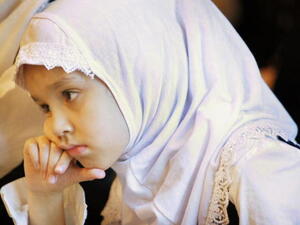 كيف نعود الأطفال على الصيام في رمضان؟