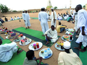 الافطار الجماعي السوداني في رمضان. 
