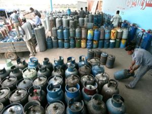 Gas cylinders can be ticking time bombs if handled incorrectly. UAE authorities hope to prevent health hazards and dangers as a result.