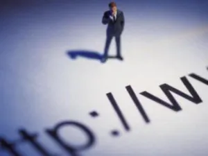 تنفيذ نظام مكافحة الجرائم المعلوماتية على كل حساب يرصد فيه التحريض على الإرهاب وتشجيعه