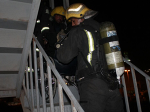 إخماد حريق اندلع في دار زائرين في المدينة المنورة