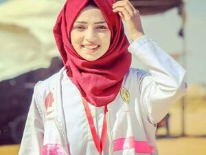 Volunteering Palestinian paramedic Razan Najjar was shot dead by israeli snipers (Twitter)