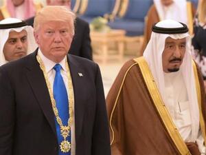 King Salman bin Abdulaziz held a telephone conversation with US President Donald Trump to discuss the Palestinian issue and the situation in the region. (AFP/ File Photo) King Salman bin Abdulaziz held a telephone conversation with US President Donald Trump to discuss the Palestinian issue and the situation in the region. (AFP/ File Photo)