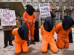 السعودية استلمت أربعة موقوفين يمنيين من معتقل غوانتانامو