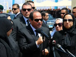 عدد من إعلاميي السيسي تبنوا الدعوة إلى إقالة وزير الداخلية مجدي عبدالغفار - أرشيف