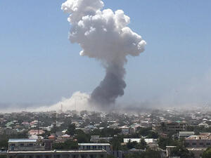 Large plumes of smoke were seen after the blast near Mogadishu's airport. (Twitter/CCTV News Africa)