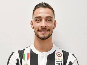 دي شيليو بقميص يوفنتوس