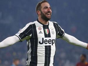 غونزالو هيغواين