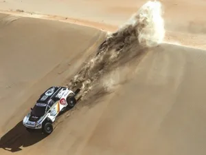 القاسمي يحقق الفوز على حساب العطية