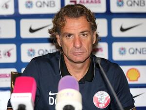 Qatar's head coach Jose Daniel Carreno looks on during a press conference in the Qatari capital Doha, on September 2, 2015, a day ahead of a match against Bhutan for the Asia Cup 2019 and 2018 World Cup qualifying matches. AFP PHOTO / AL-WATAN DOHA / KARIM JAAFAR ==QATAR OUT==
KARIM JAAFAR / AL-WATAN - DOHA / AFP