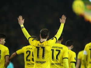 رويس يقود دورتموند للفوز