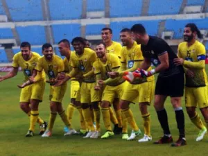 لاعبو العهد يحتفلون بهدف عيسى يعقوبو (مروان بوحيدر)