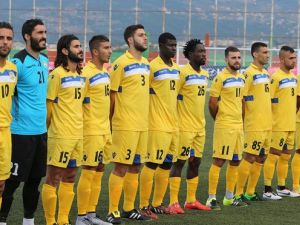 فريق العهد يسقط