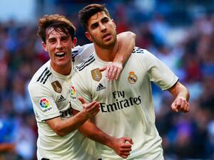 آسينسيو يسجل مرتين ويقود ريال مدريد لفوز سهل