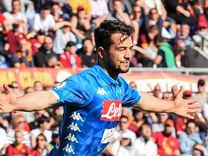 يونس يحتفل بهدفه