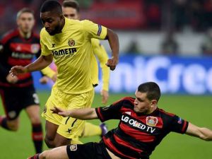 فياريال يتأهل لربع النهائي