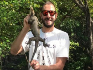 الصورة التي أثارت الجدل