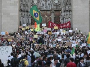 جانب من المظاهرات