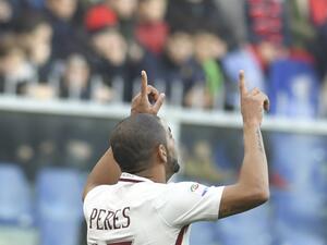 بيريس يحتفل بالهدف