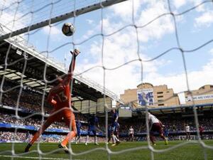 تشيلسي يسقط على أرضه بصورة مفاجئة