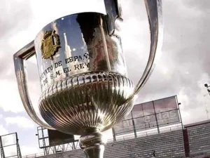 قرعة سهلة نسبياً لبرشلونة وريال مدريد