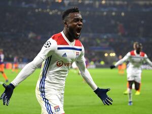 كورنيه يتألق ويسجل مرتين لليون