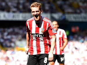 ديفيس يقود ساوثهامبتون للفوز