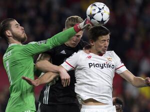 دي خيا يتألق كعادته