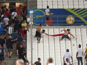 جانب من أعمال الشغب