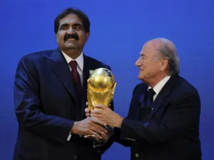 وذكر بوربيلي وإيكرت في بيان، أن قرار عدم نشر التقرير كان قد جاء "تماشياً مع قواعد فيفا"، نظراً لأن عدداً من القضايا التي فتحها التقرير لا تزال منظورة.