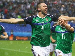 ماكاولي يحتفل بهدفه