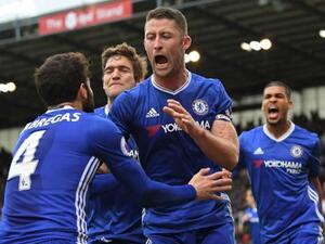 كاهيل (وسط) يقود البلوز للفوز