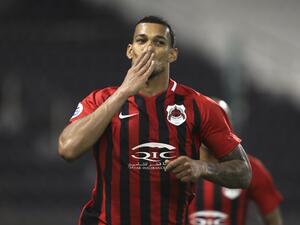 ريفاس يحتفل بهدفه