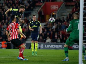 آرسنال يحيي آماله في التأهل لدوري الأبطال