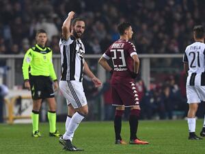 هيغواين يقود اليوفي للفوز