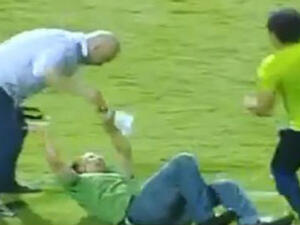 حسن يعتدي على الصحفي