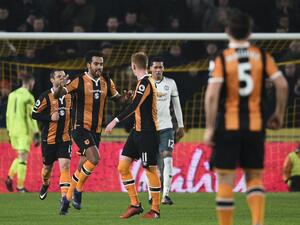 هال سيتي يهزم مانشستر يونايتد إلا أنه يفشل في حسم التأهل